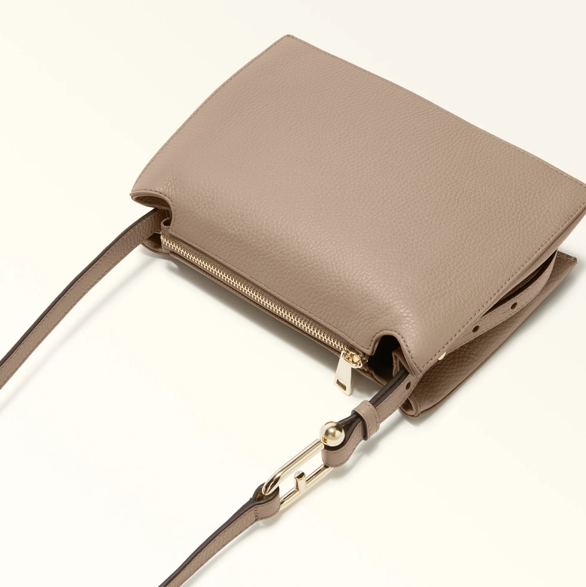 Furla Crossbodies|Furla Nuvola<Nuvola Crossbody S stucco gray