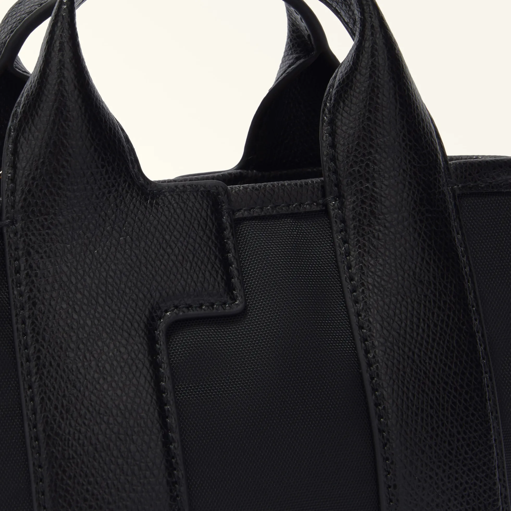 Furla Mini Bags And Pouches|Mini Bags And Pouches<Piuma Mini Bag nero+vetiver
