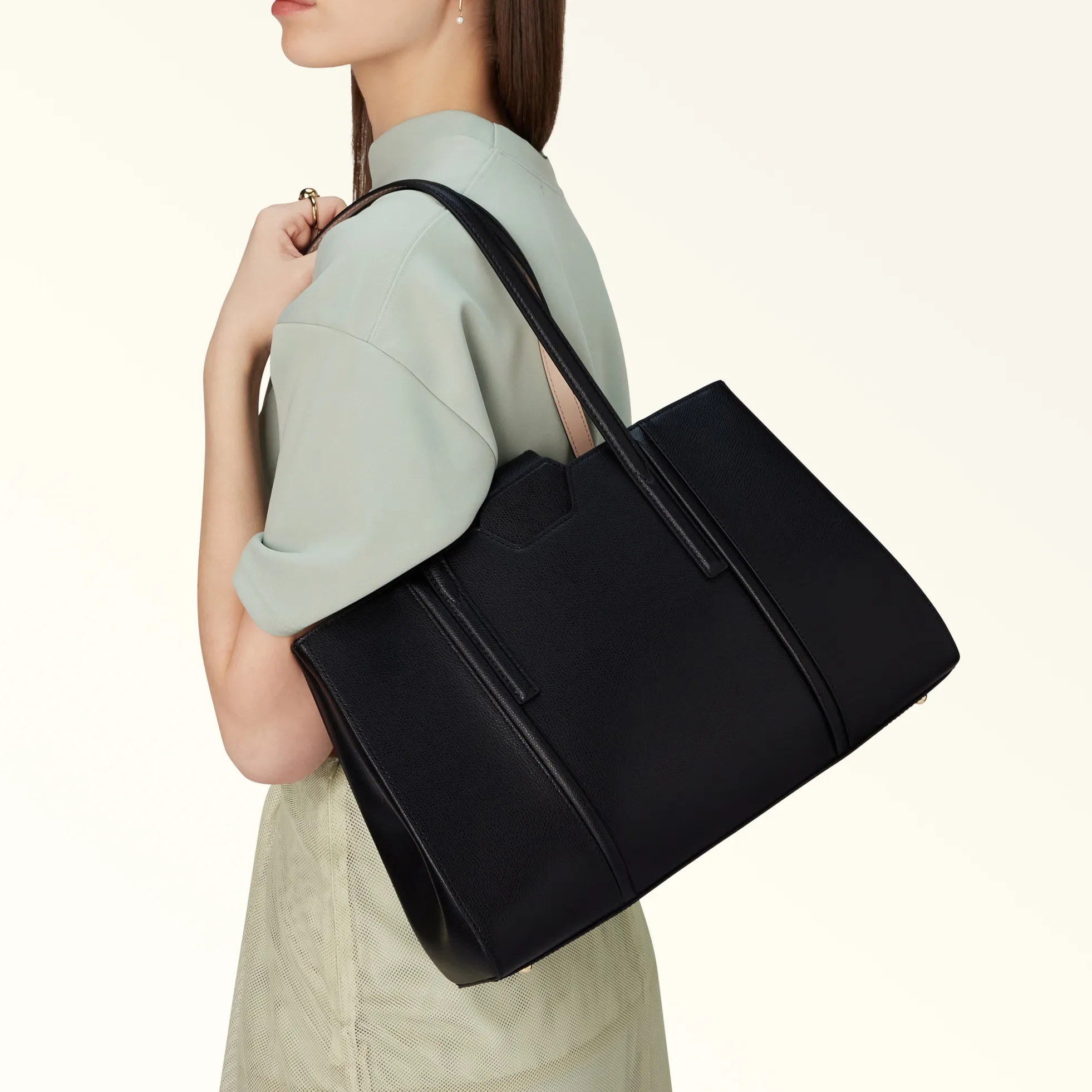 Furla The Black Bag Edit|Maxi Bags<Riva Tote L nero