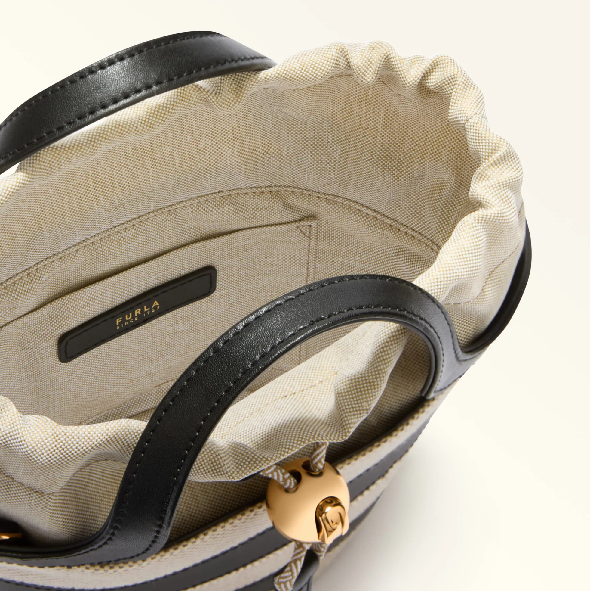 Furla Mini Bags And Pouches|Mini Bags And Pouches<Vortice Mini Bag toni nero